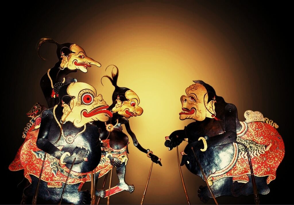  Wayang Kulit Show – Shadow Puppetry Magic