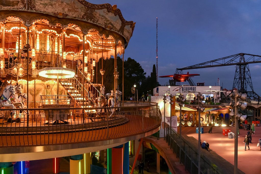 tibidabo amusement park barcelona