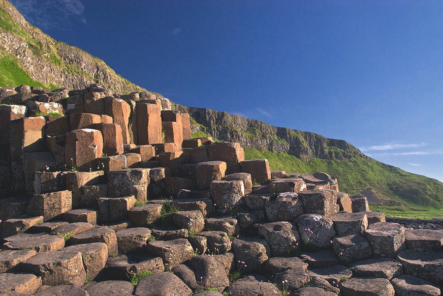  hexagonal basalt columns of Ireland