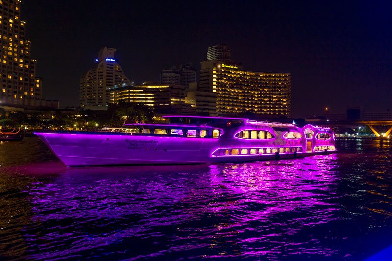 bosphorus dinner cruise istanbul