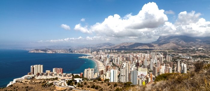 Spain: Vibrant Cities & Diverse Coasts