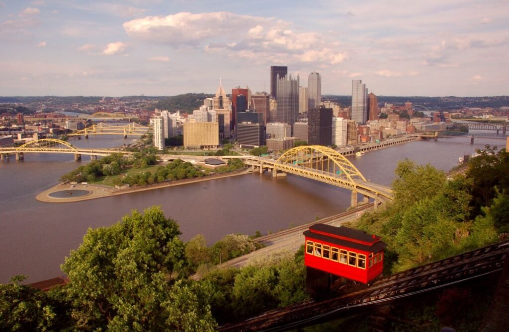 Duquesne Incline, a funicular that offers panoramic views 