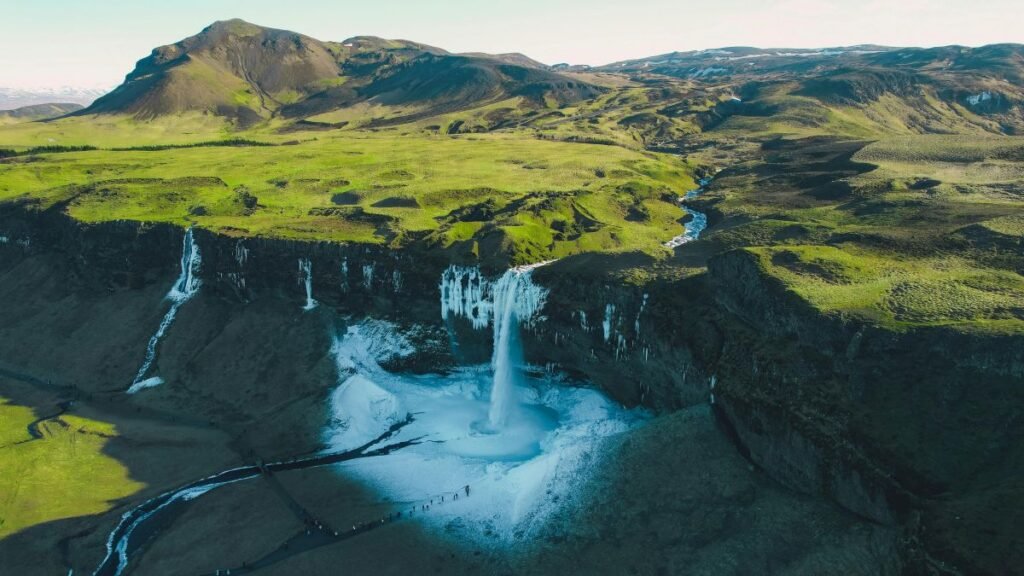 Seljalandsfoss waterfall 